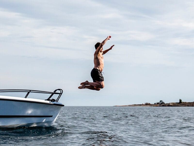 Luxury Boat Experience in Stockholm – What to Expect From a Premium Charter