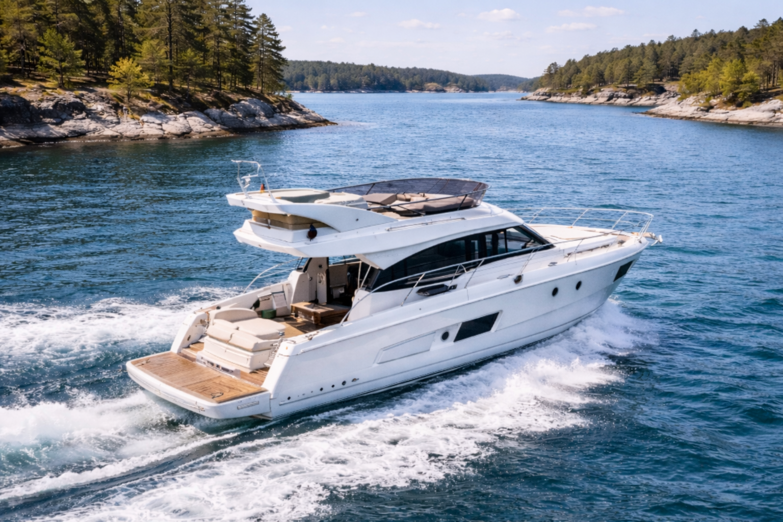 Moa — charteryacht