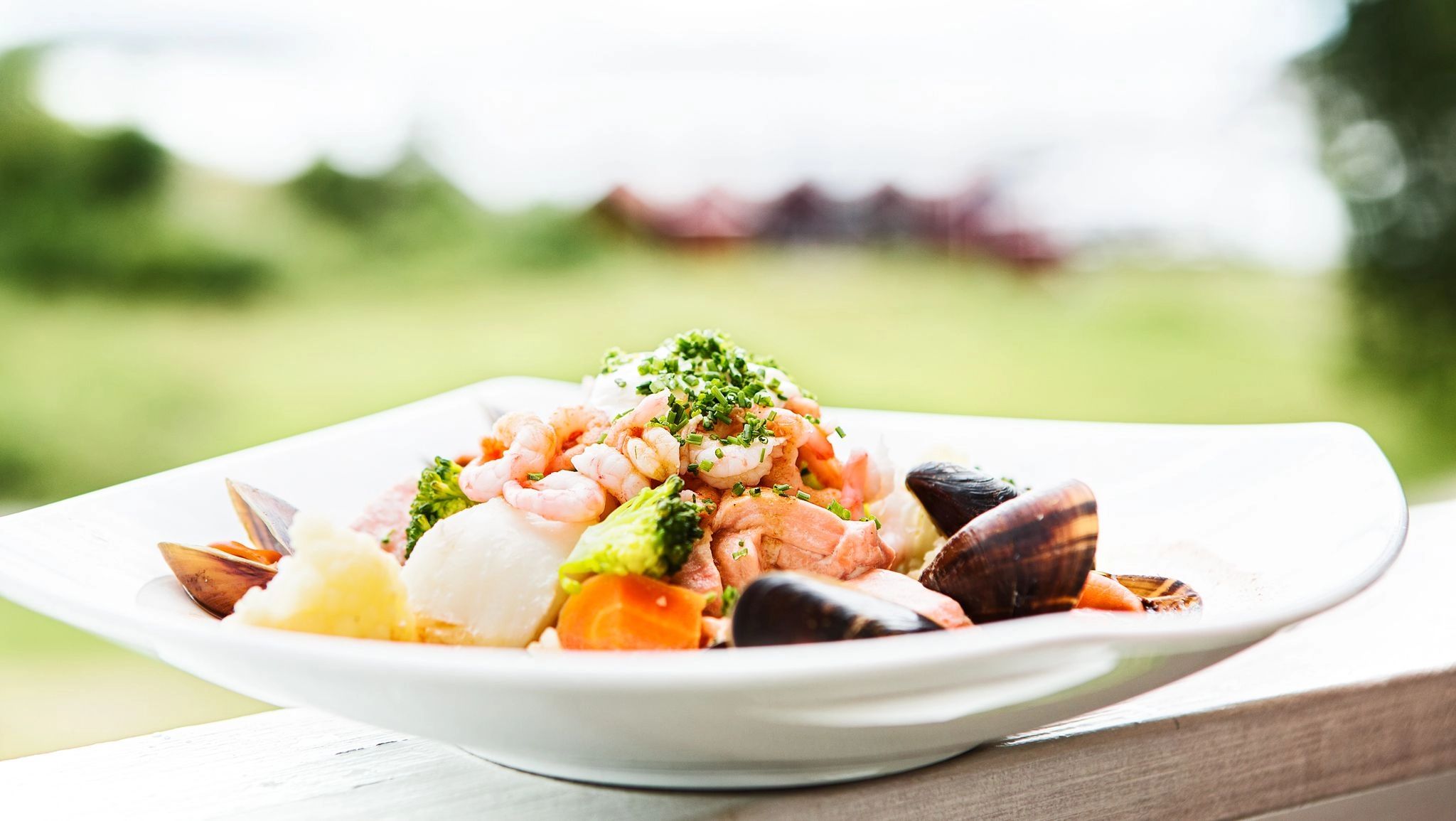 Seafood salad with prawns and mussels served at Grinda Wärdshus